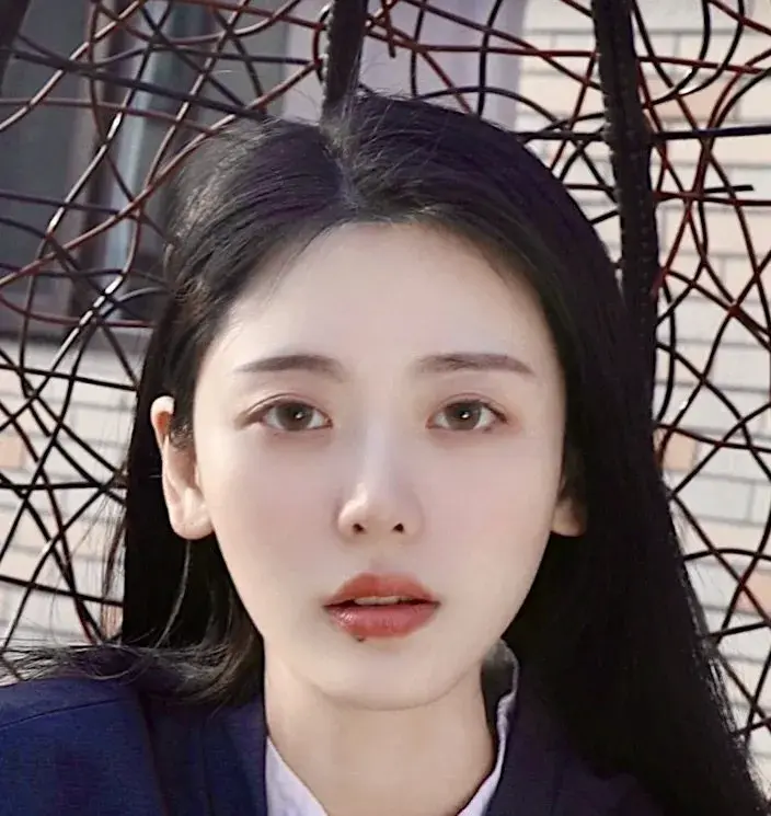 بیوگرافی Tang Wei Wen