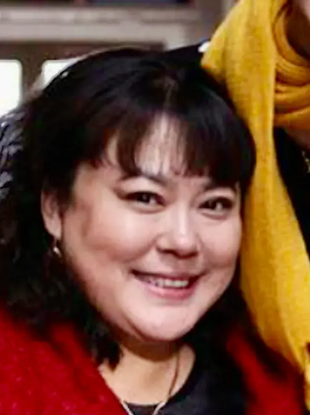 بیوگرافی Li Jing Jing
