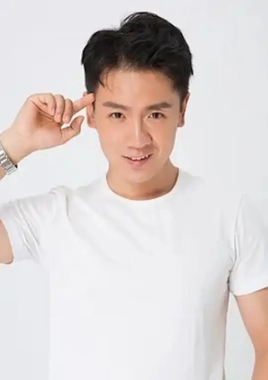 بیوگرافی Zhou Zhuo
