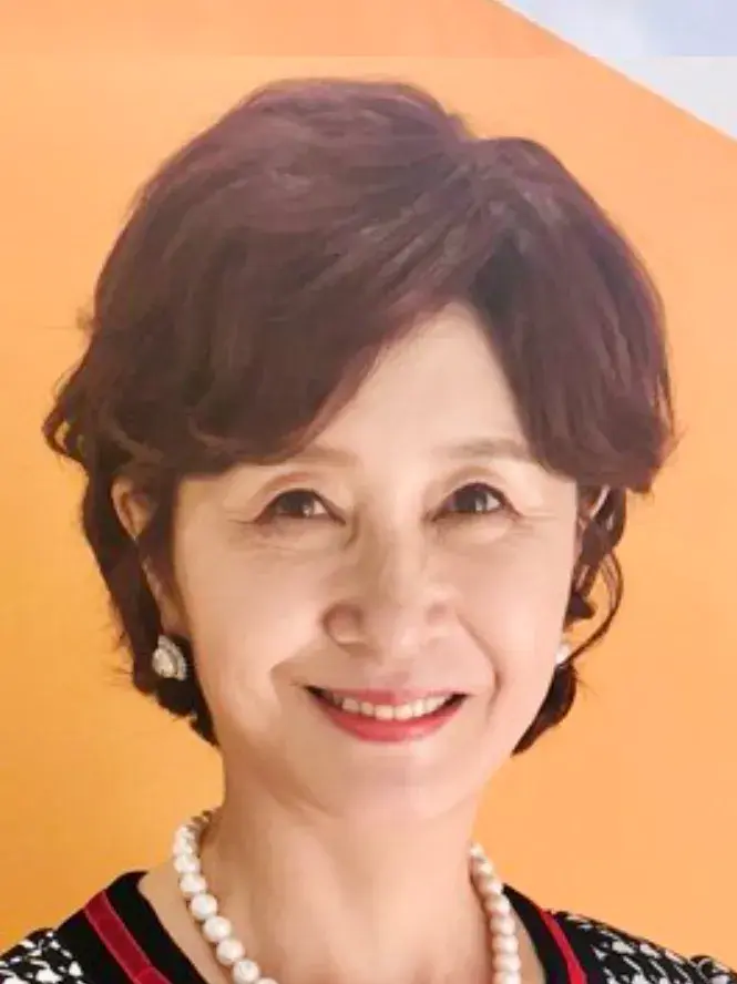 بیوگرافی Kim Hye Ok