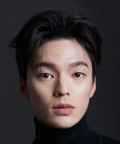 بیوگرافی Han Hyun Jun