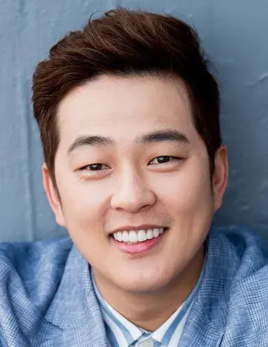 بیوگرافی Park Kwang Hyun