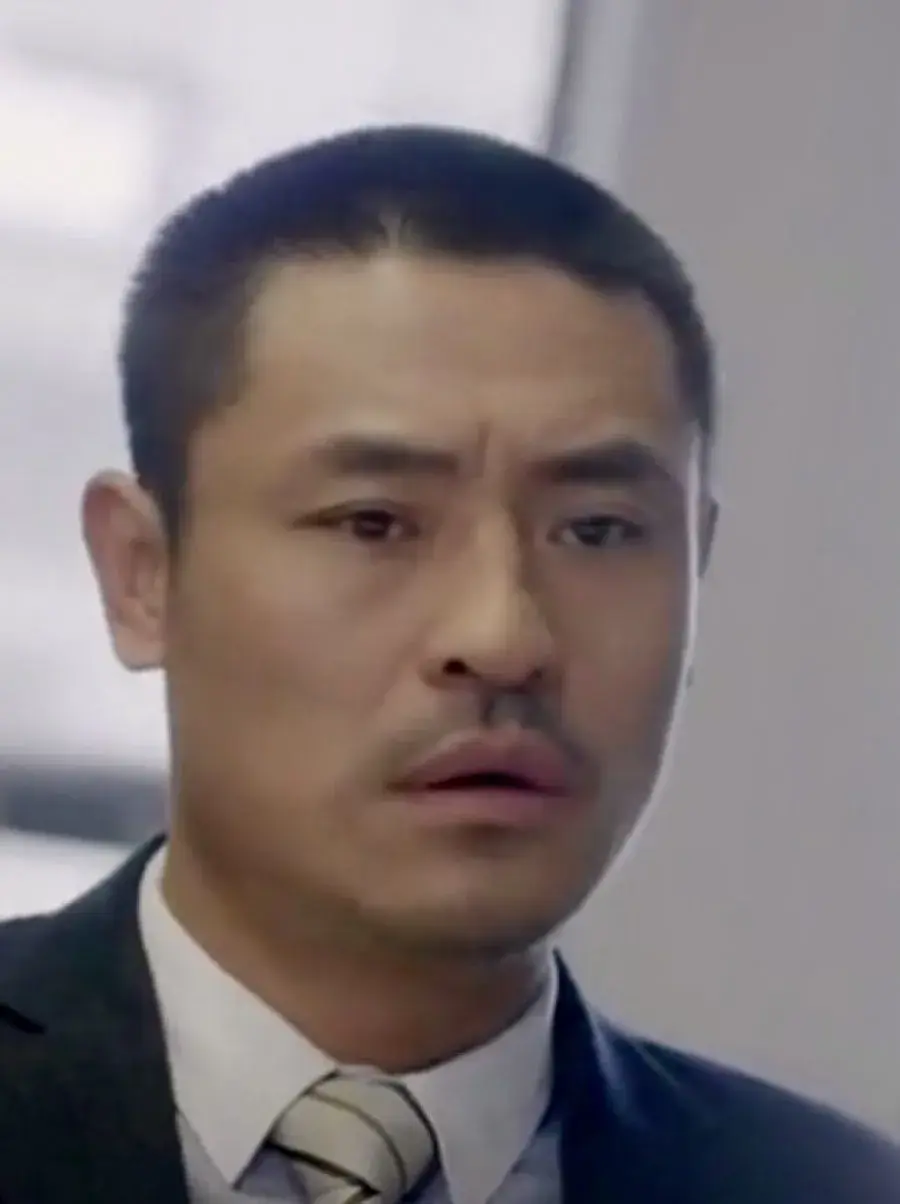 بیوگرافی Ceng Xiao Long