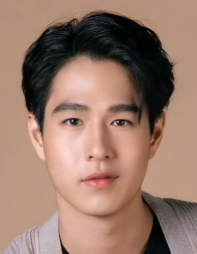 بیوگرافی Reonchaidee Pathompong