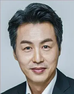 بیوگرافی Yoon Jin Ho