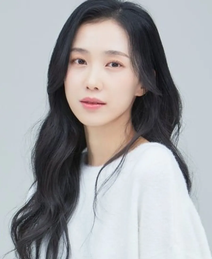 Park Ji Yeon