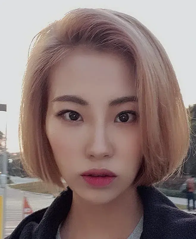 بیوگرافی  Yeon Joo