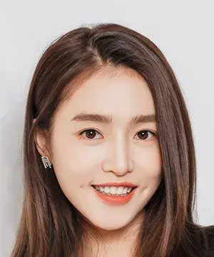 بیوگرافی Zeng Meng Xue