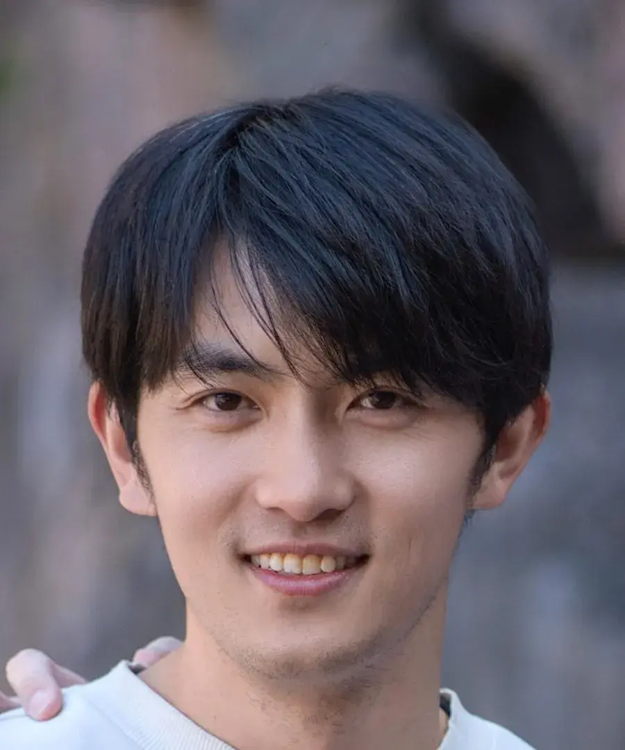 بیوگرافی Li Heng Jian