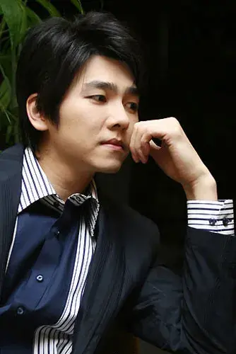 بیوگرافی Choi Min Yong