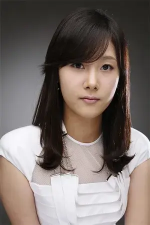 بیوگرافی Kim Ji Min