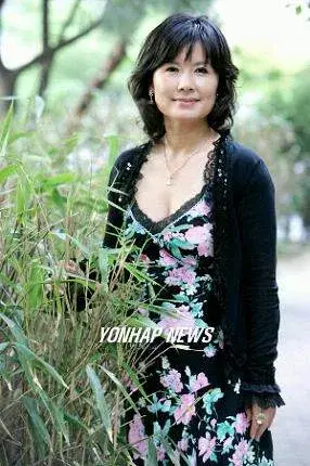 بیوگرافی Kim Hye Jung