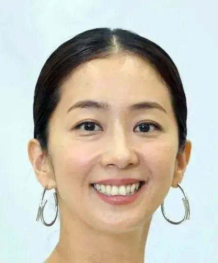بیوگرافی Okabe Hiroko