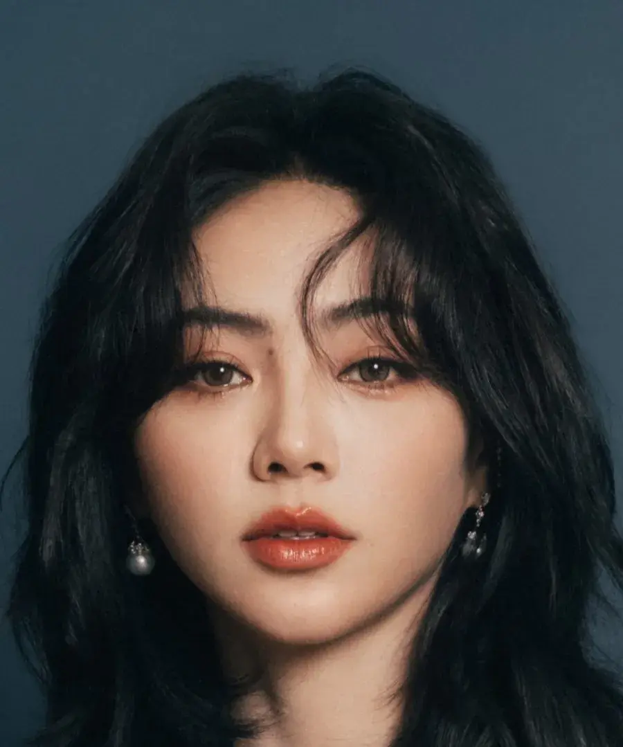 بیوگرافی Xie Ke Yin