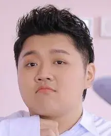 بیوگرافی Hu Yu Xuan