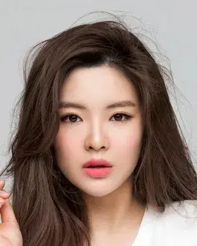 بیوگرافی Lee Jin Kyung