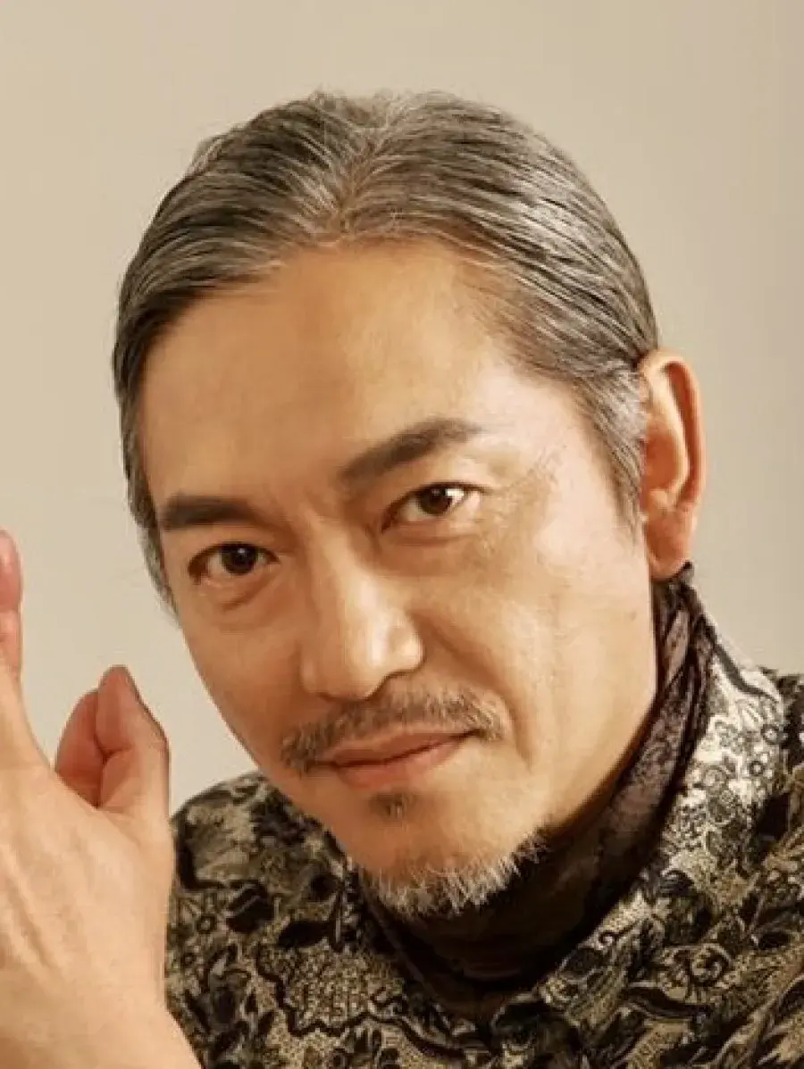 بیوگرافی Guo Zhen