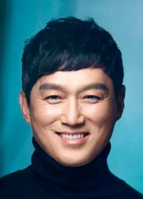 بیوگرافی Go Myung Hwan