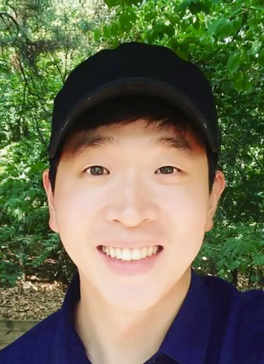 بیوگرافی Myung Seok Geun