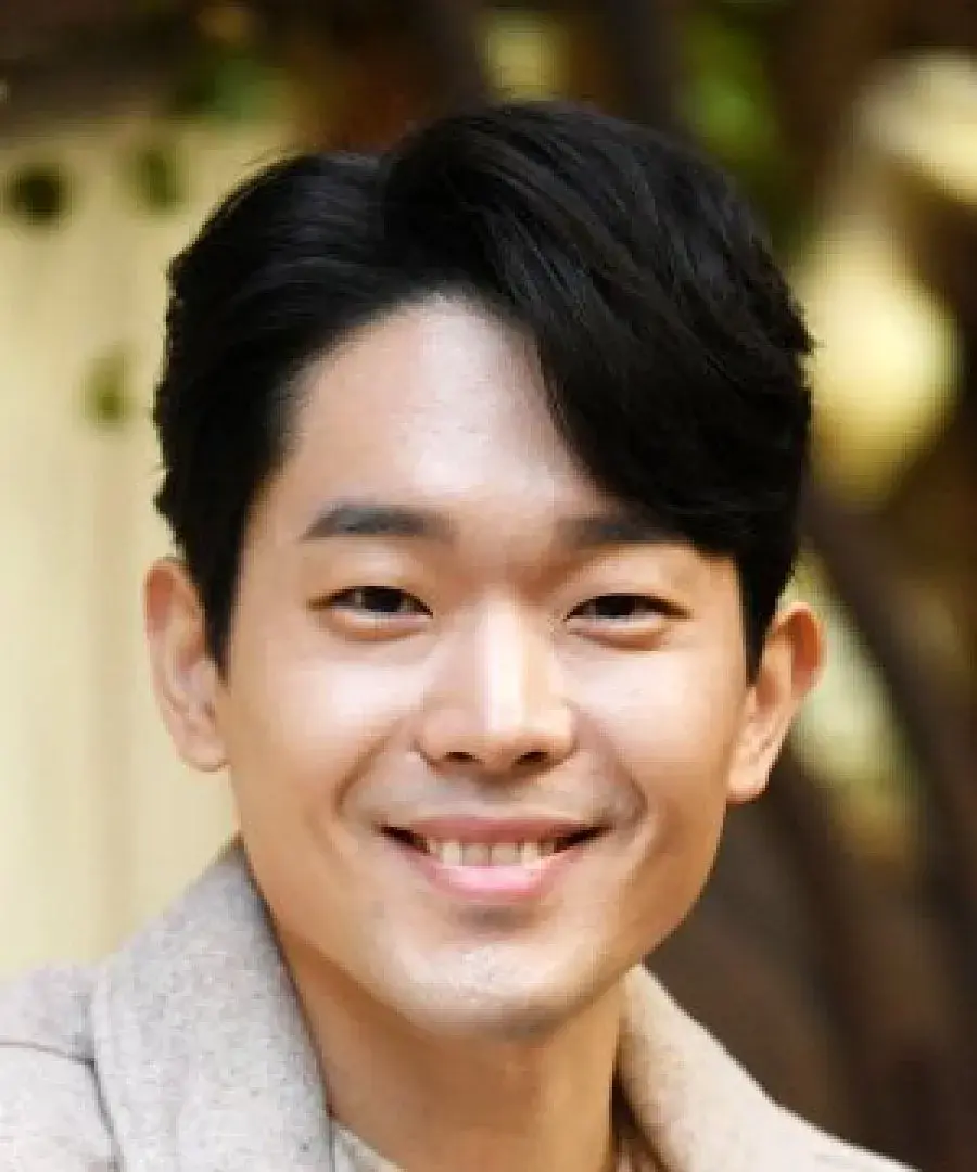 بیوگرافی Lee Kyu Sung