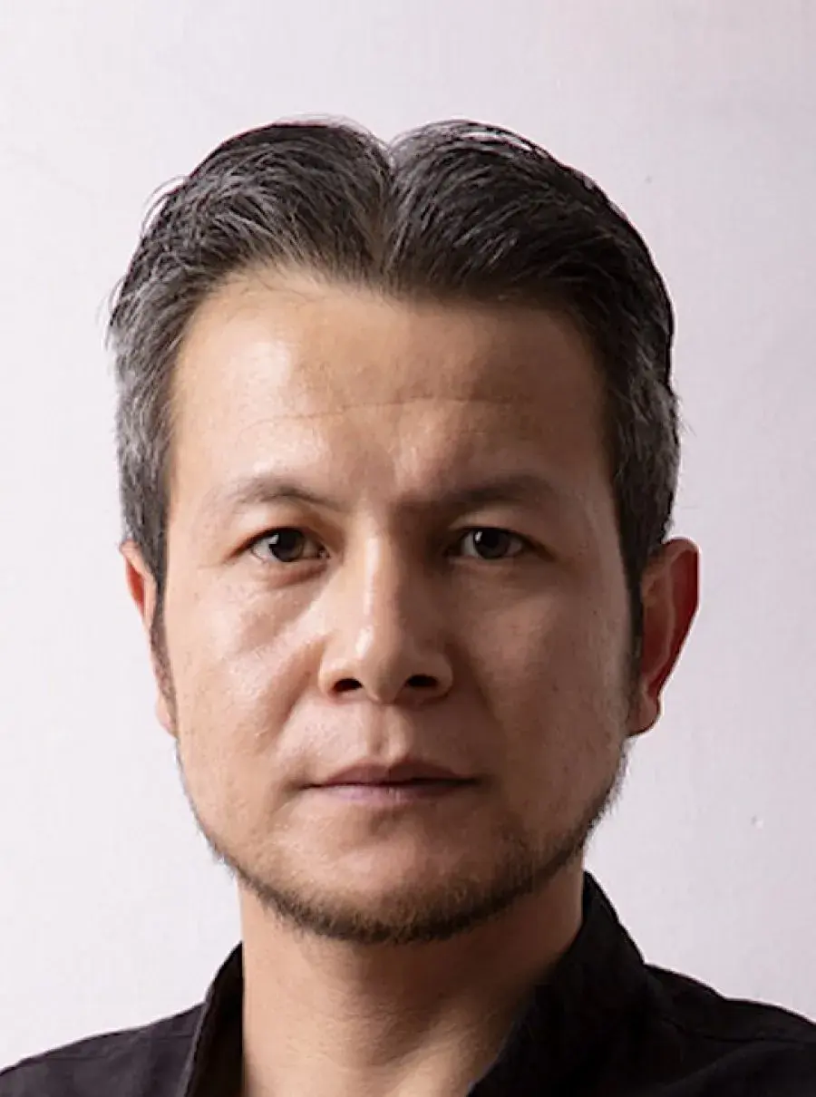 بیوگرافی Yang Yong Feng