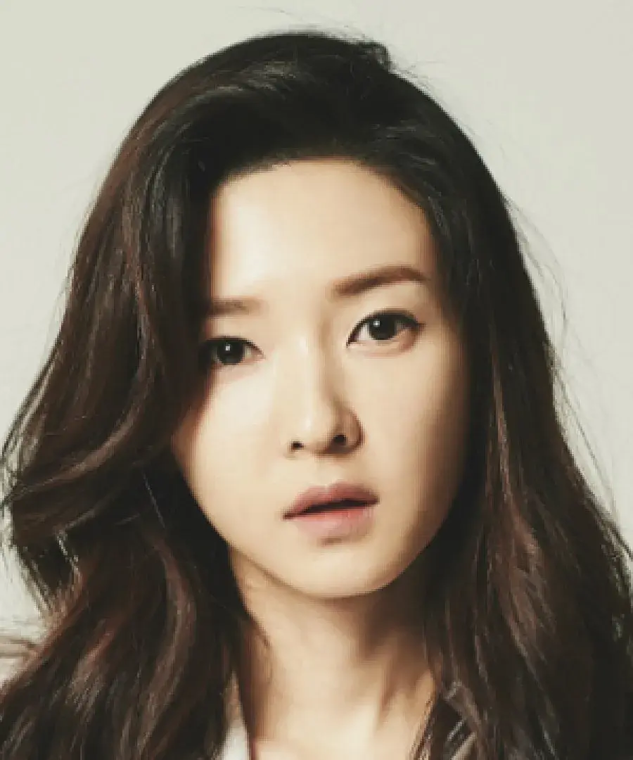 بیوگرافی Cha Soo Yeon