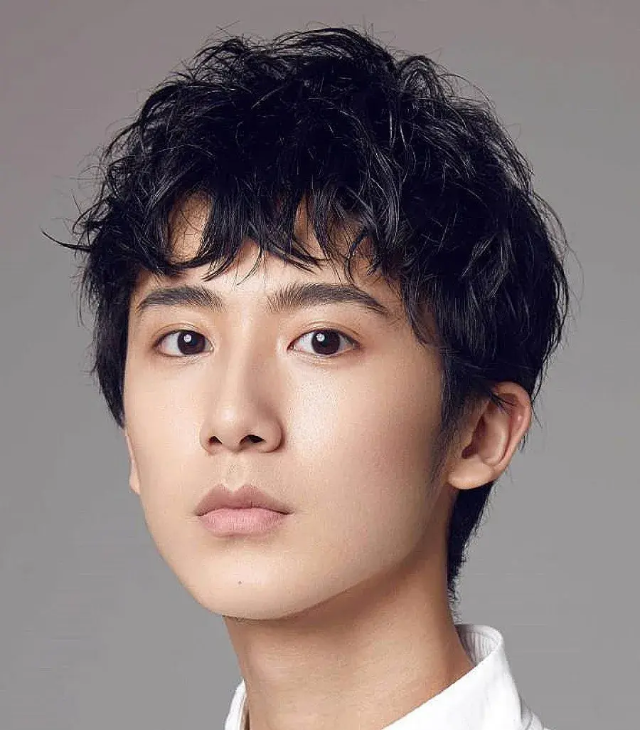 بیوگرافی Hao Fu Shen