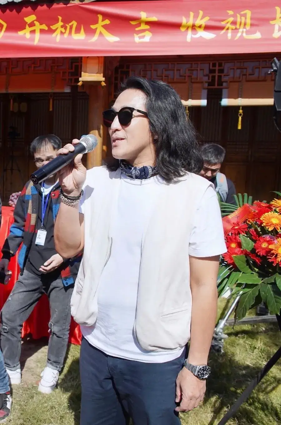 بیوگرافی Ding Ying Zhou