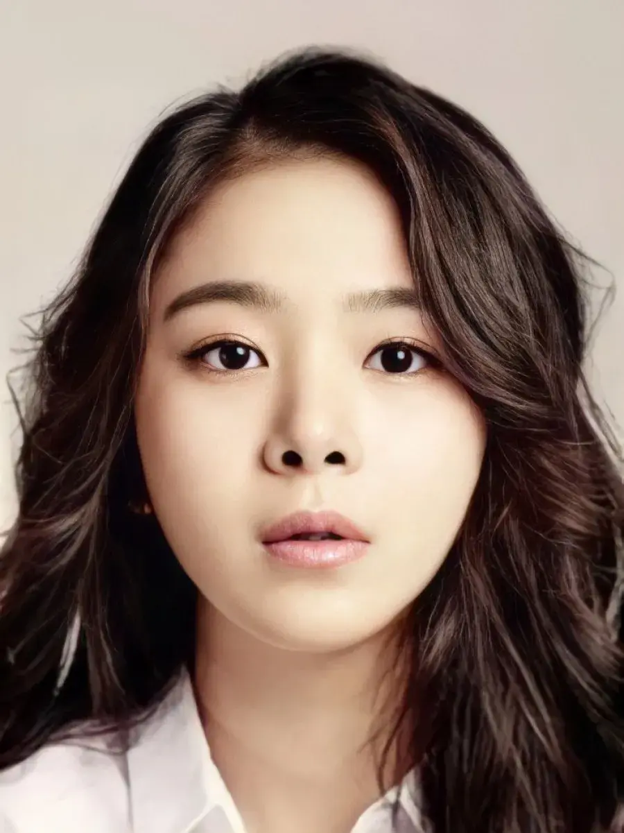 بیوگرافی Ha Yu Mi