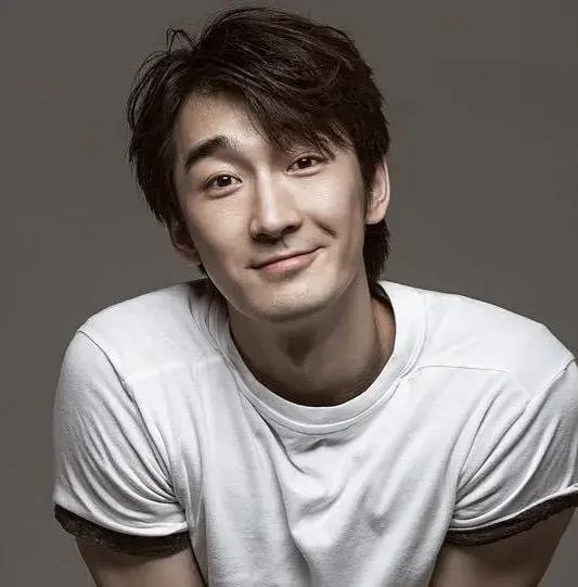 بیوگرافی Zheng Jia Bin