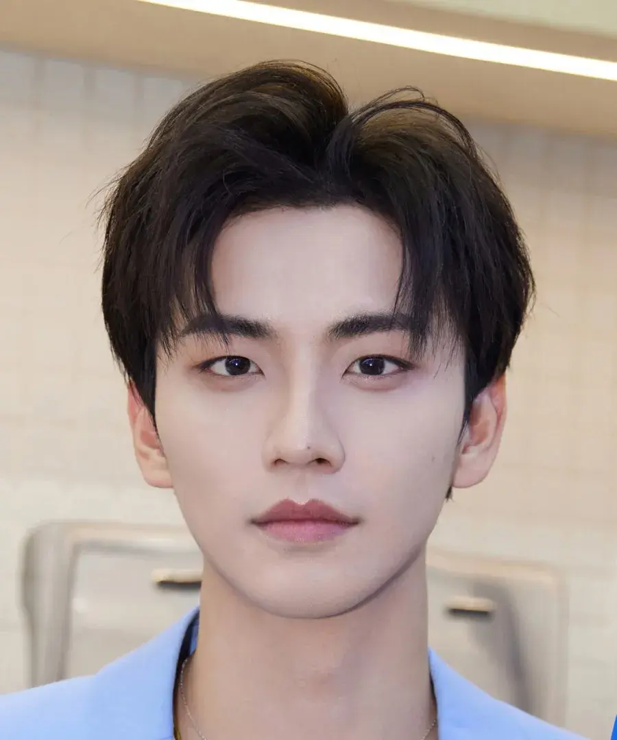 بیوگرافی Chen Xin Hai