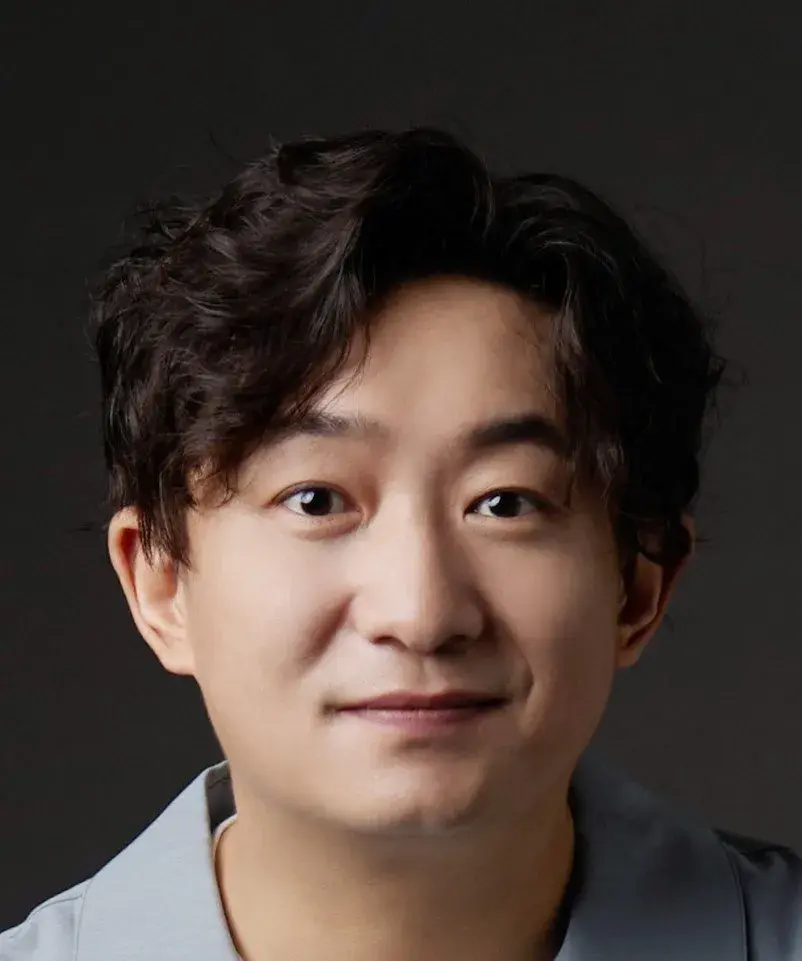 بیوگرافی Zong Jun Tao