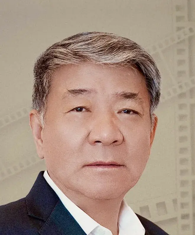 بیوگرافی Zheng Xiao Long