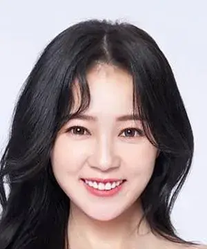 بیوگرافی Chan Tzu Ching