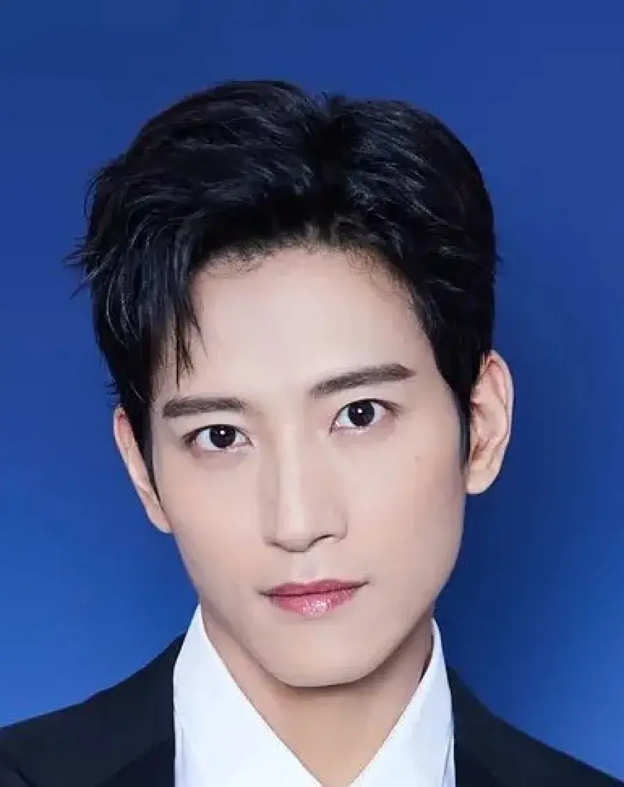 بیوگرافی Zhang Jun Ning