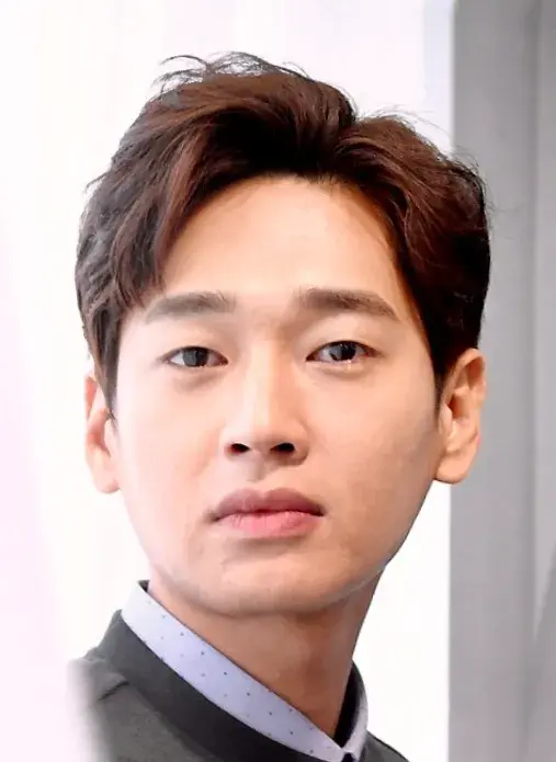 بیوگرافی Kim Min Ki