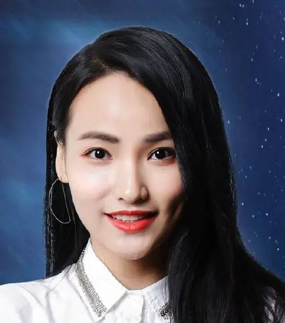 بیوگرافی Xu Xin Wen