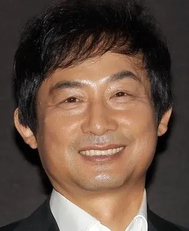 بیوگرافی Jo Young Jin