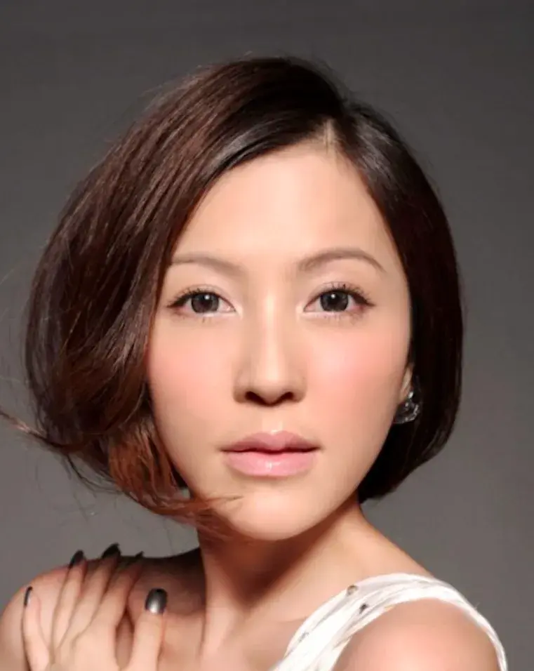 بیوگرافی Shao Si Han