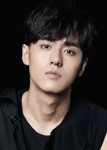 بیوگرافی Jin Yu Bo