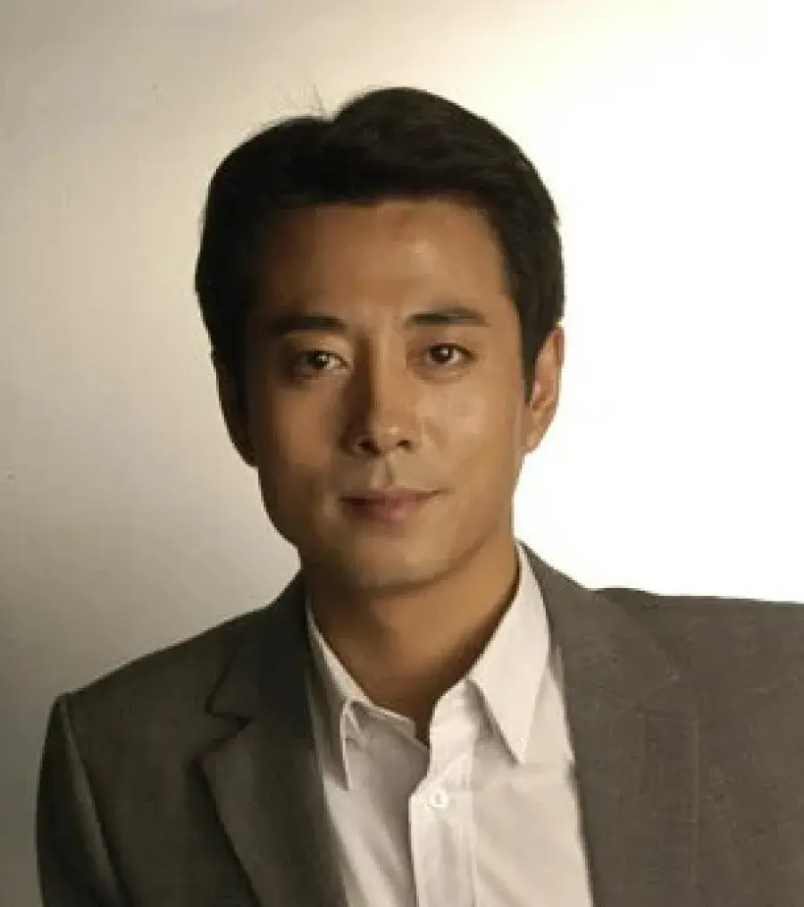 بیوگرافی Wei Zi Xiang