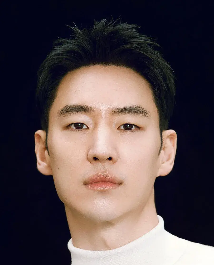 بیوگرافی Lee Je Hoon