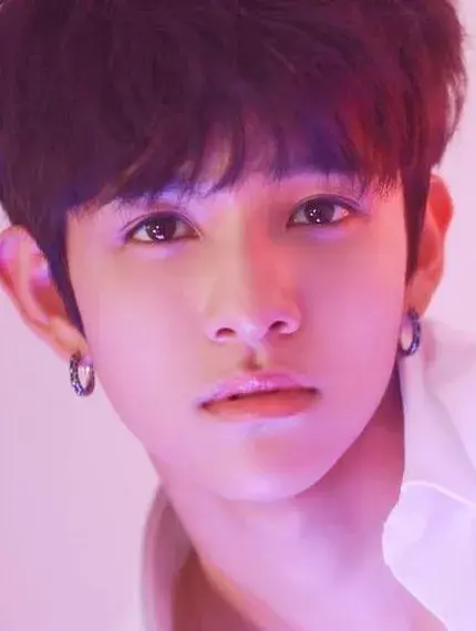 بیوگرافی Kim-Arredondo Samuel