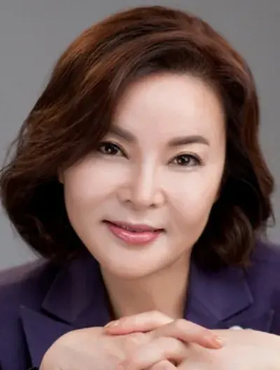 بیوگرافی Choi Ran