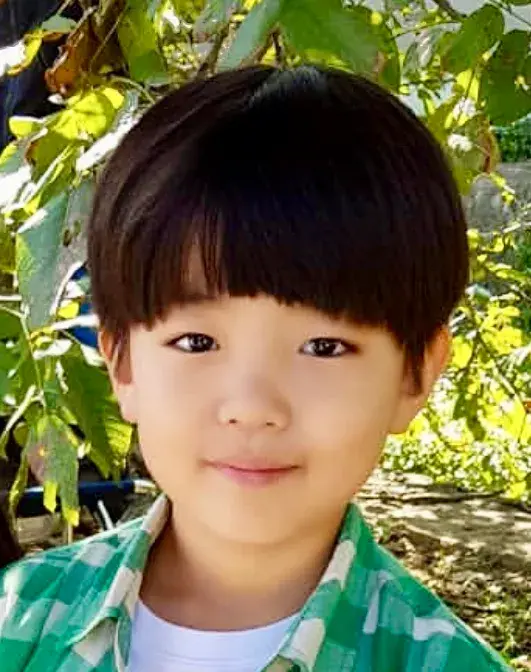 بیوگرافی Kim Ji Hwan