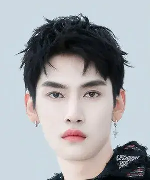 بیوگرافی Hu Wenxuan