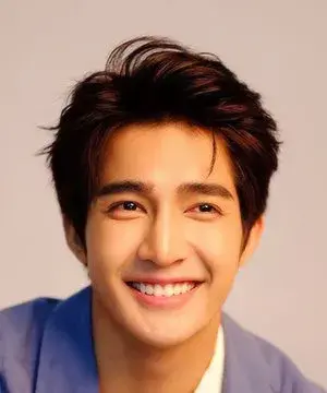 بیوگرافی Watthanasetsiri Pirapat