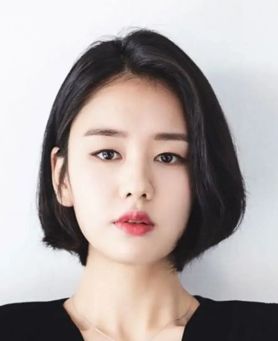 بیوگرافی Ahn Eun Jin