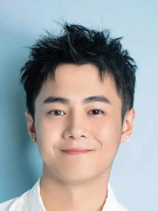بیوگرافی Xu Wang