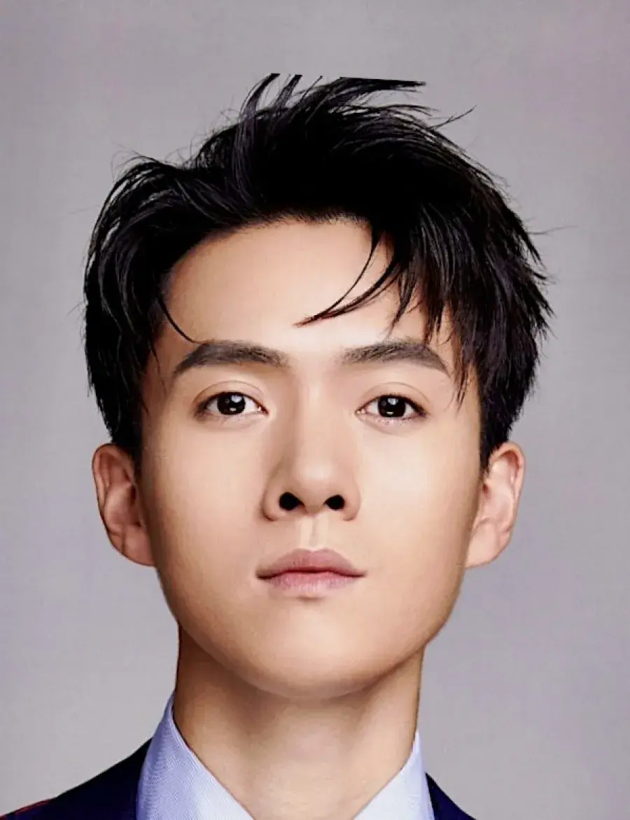 بیوگرافی Liu Qiu Shi